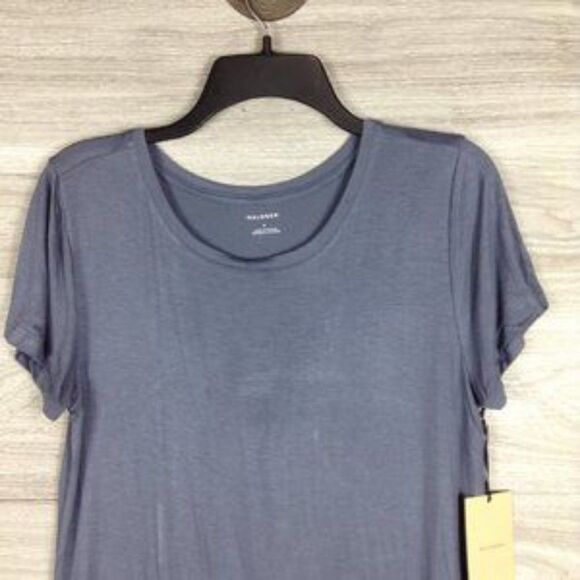 Halogen New Step Hem Crew Neck T-Shirt - Picture 5 of 7
